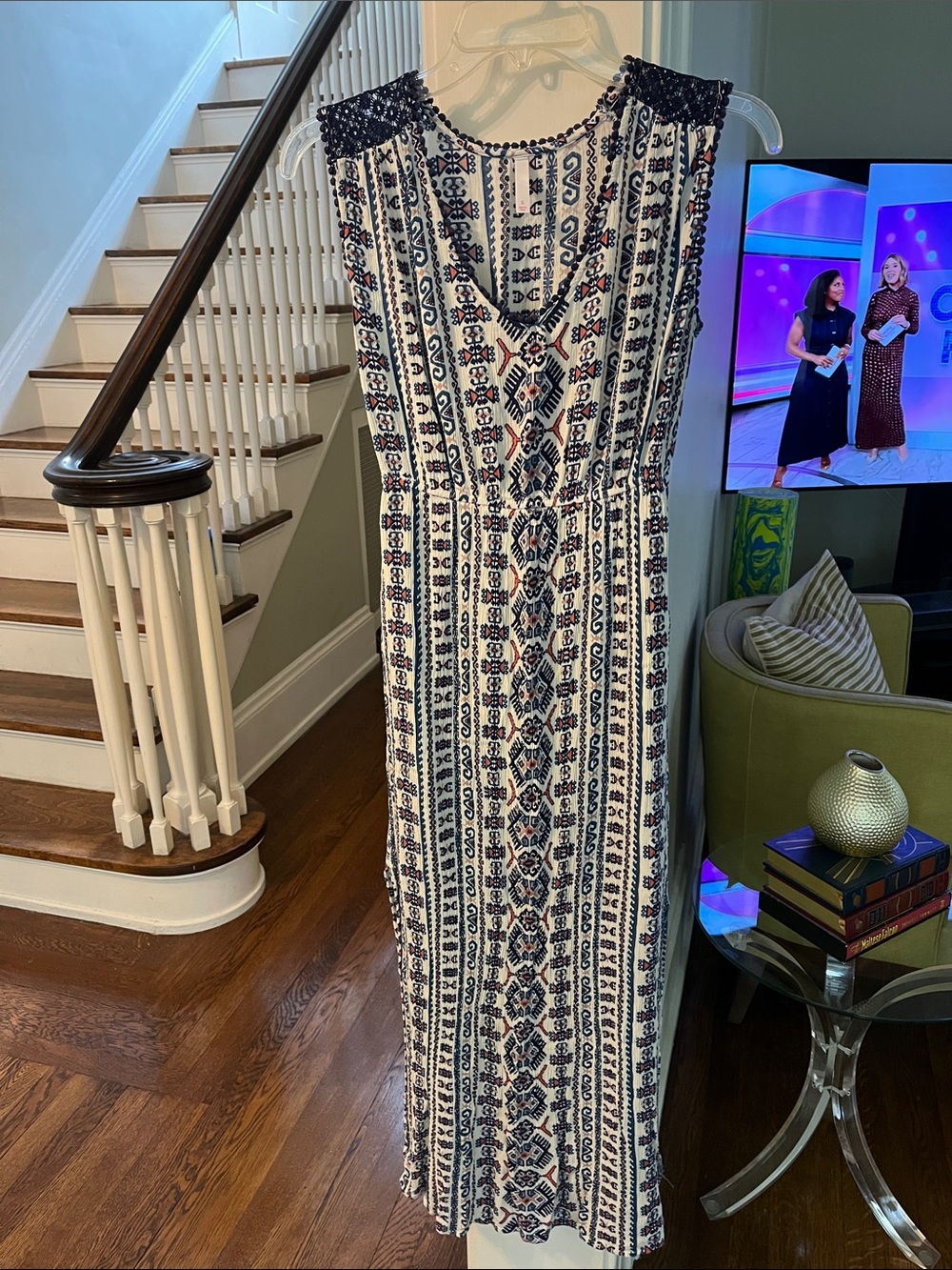 Sleeveless Navy & White Patterned Maxi Dress